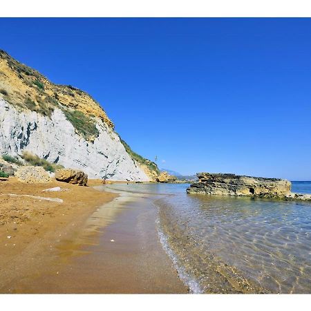 Apollonides Seafront Villa1 Aoede Lixouri Zewnętrze zdjęcie