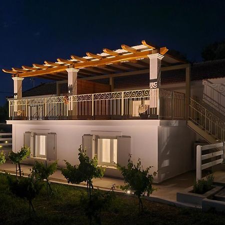 Apollonides Seafront Villa1 Aoede Lixouri Zewnętrze zdjęcie