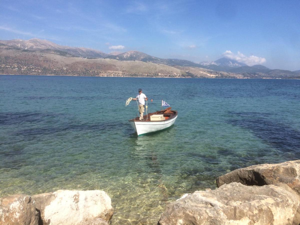 Apollonides Seafront Villa1 Aoede Lixouri Zewnętrze zdjęcie
