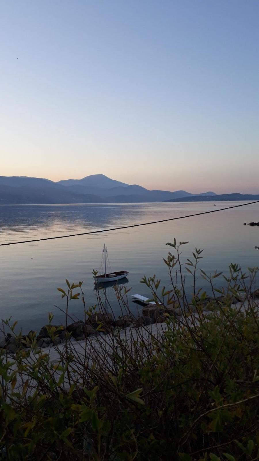 Apollonides Seafront Villa1 Aoede Lixouri Zewnętrze zdjęcie